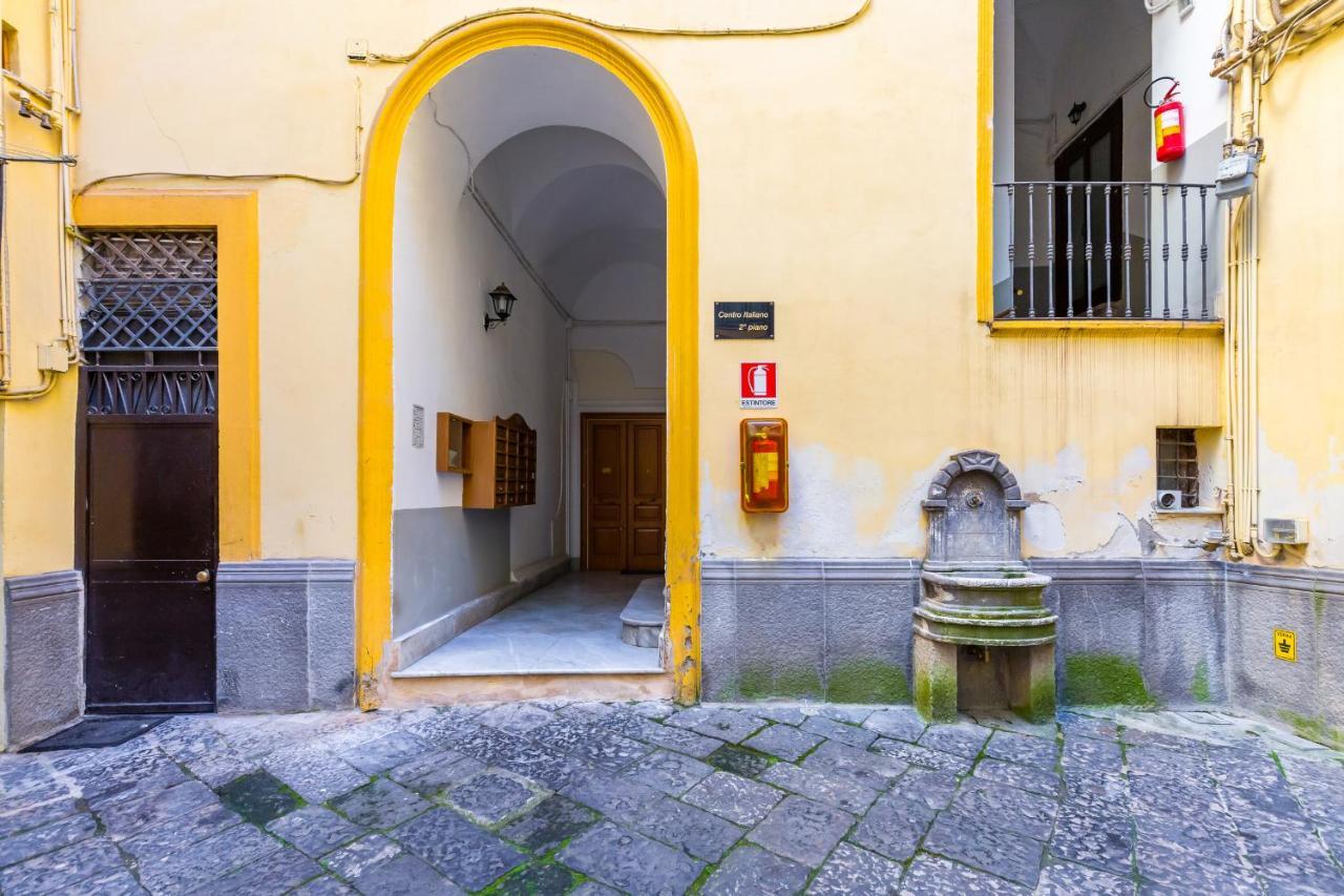 Appartamento A Santa Maria La Nova By Wonderful Italy Naples Exterior photo